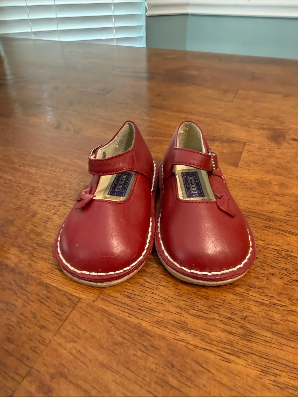 L'Amour Iris Red Leather Double Bow Mary Jane Shoes Toddler measures 7 classic